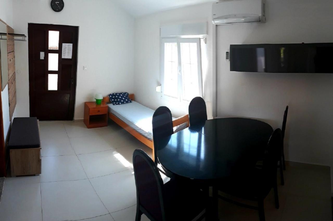Apartments Dubravka 피로바츠 외부 사진