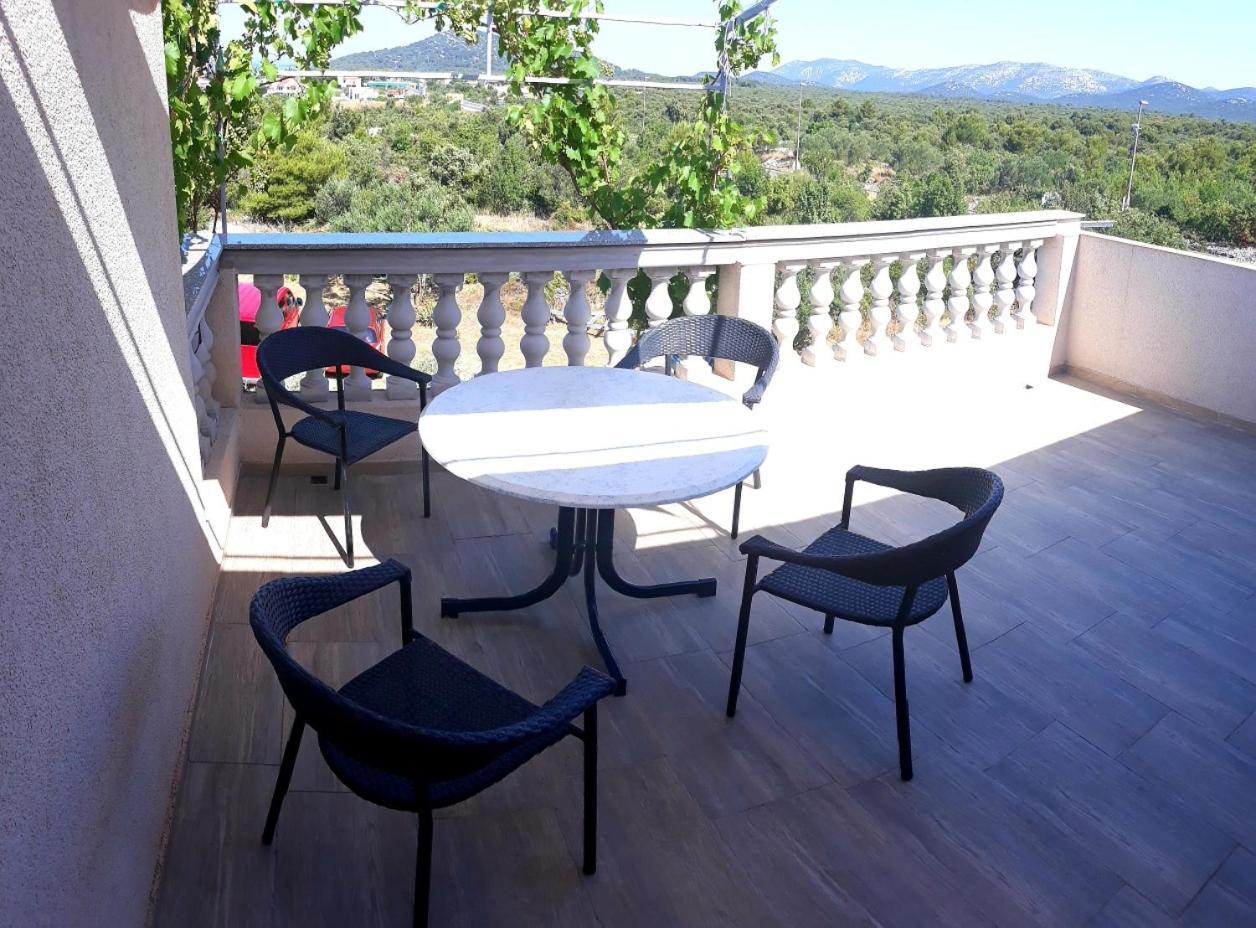 Apartments Dubravka 피로바츠 객실 사진